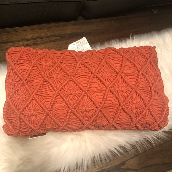 NWT set of  2 Oblong Decorative Pillows - Picture 1 of 8